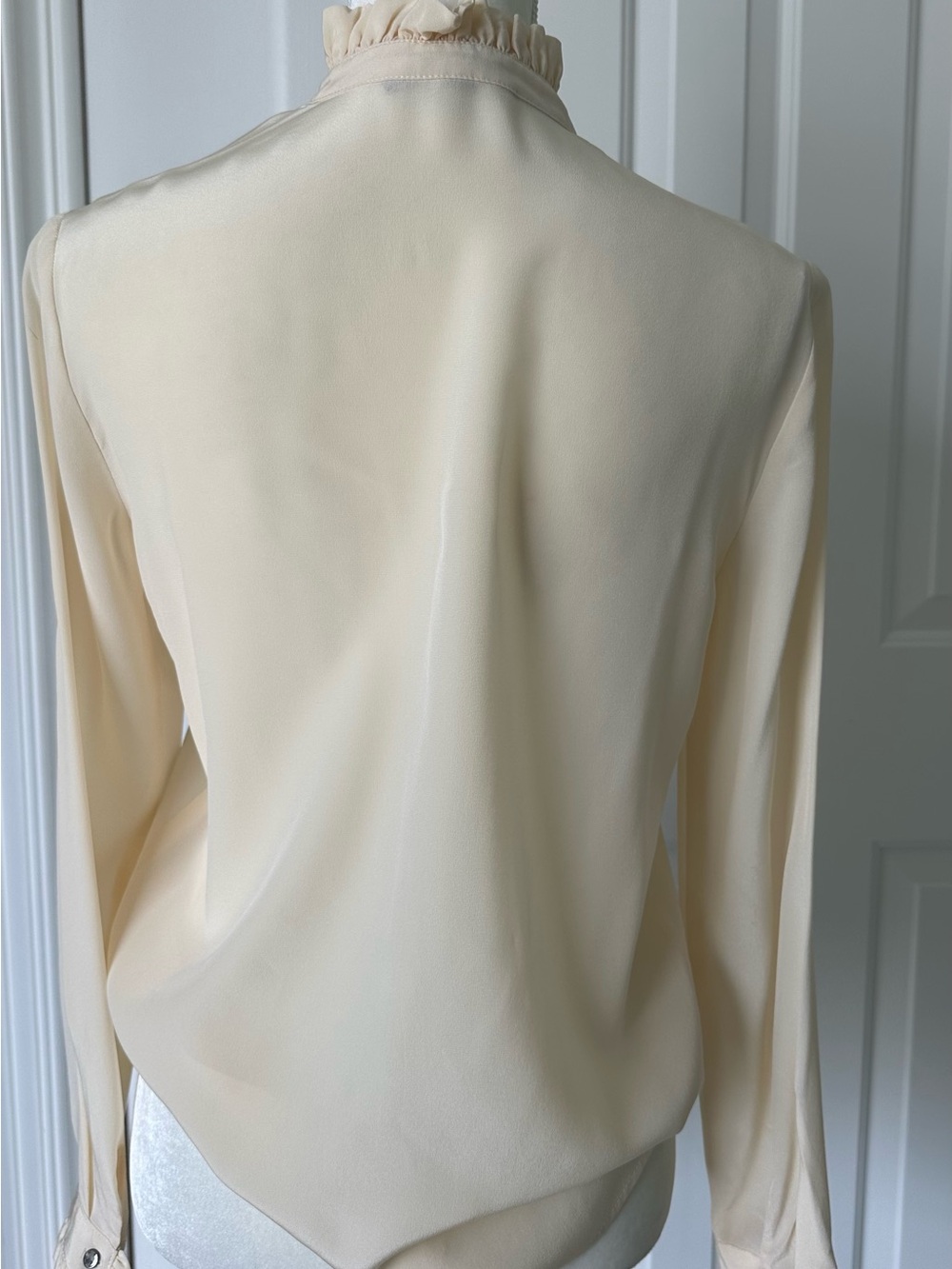 ANTONIO MELANI Cream Ruffle Collar Silk Blouse - Picture 4 of 7